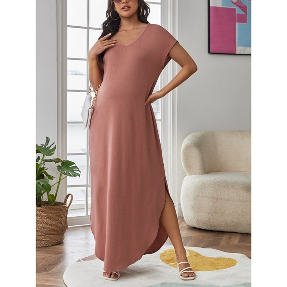 Maternity Batwing Sleeve Hidden Pocket Curved Hem Dress - Picture 8 of 8